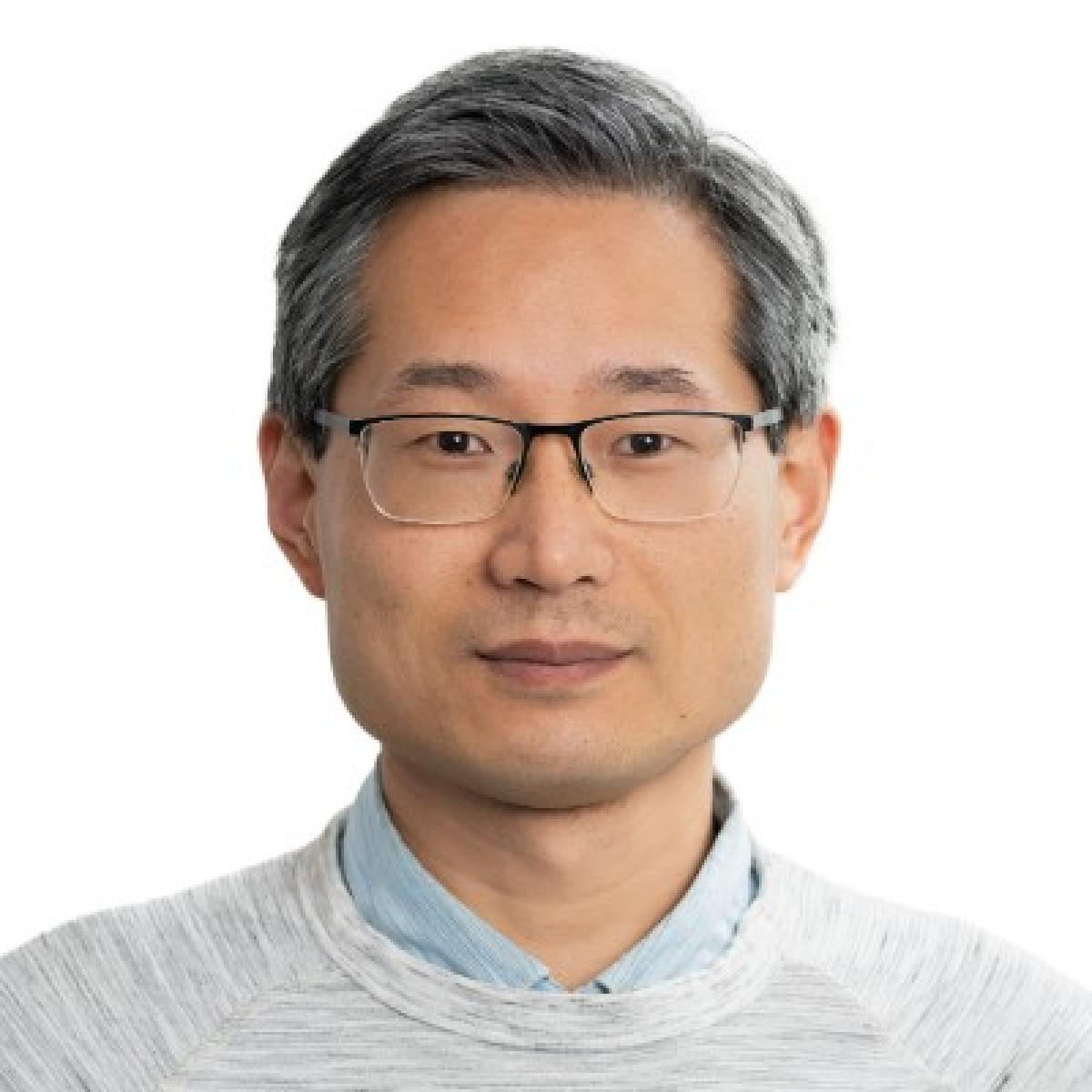 Priv. Doz. Dr. -Ing habil. Xufei Fang