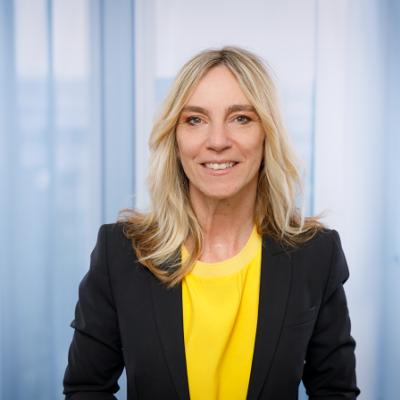 MBA, Dipl.-Soziologin Delia Schröder